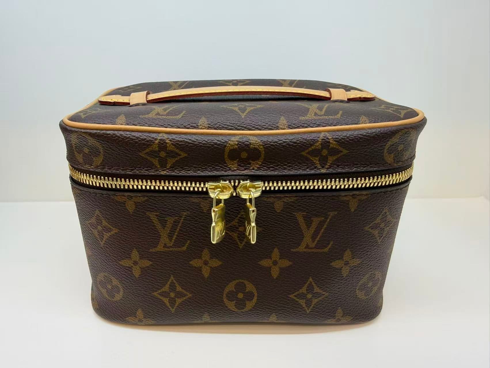 Louis Vuitton Louis Vuitton Nice Mini Vanity Case